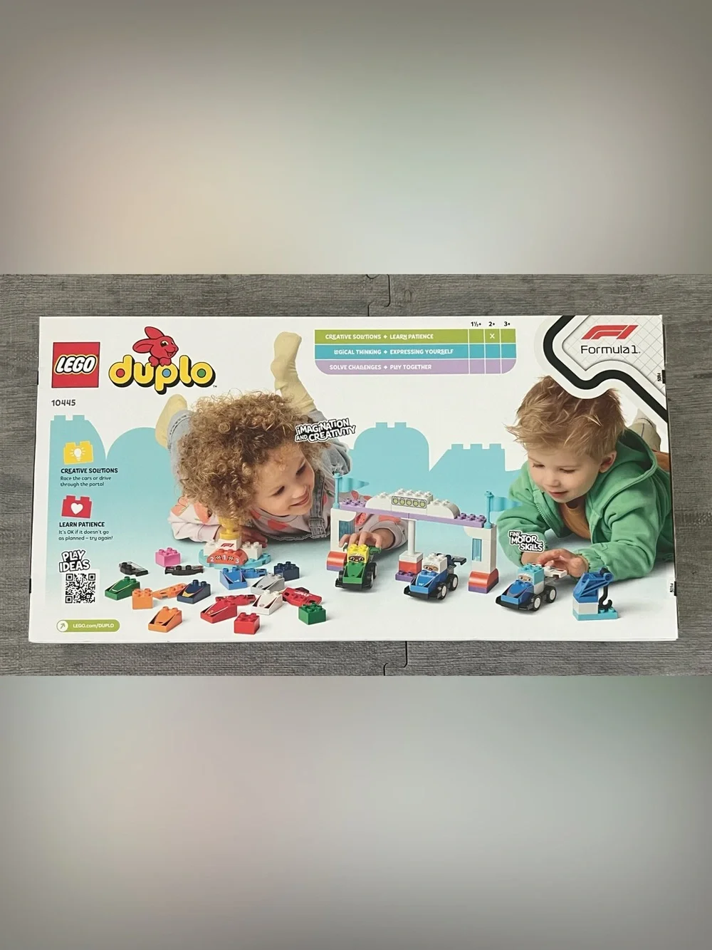 LEGO DUPLO 10445 F1 Team Racing Cars & Drivers Formula 1 Set 70 pcs 2+